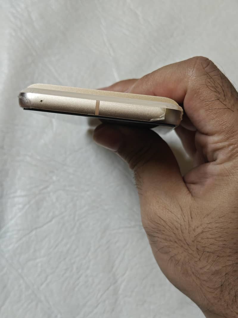Google Pixel 8 9
