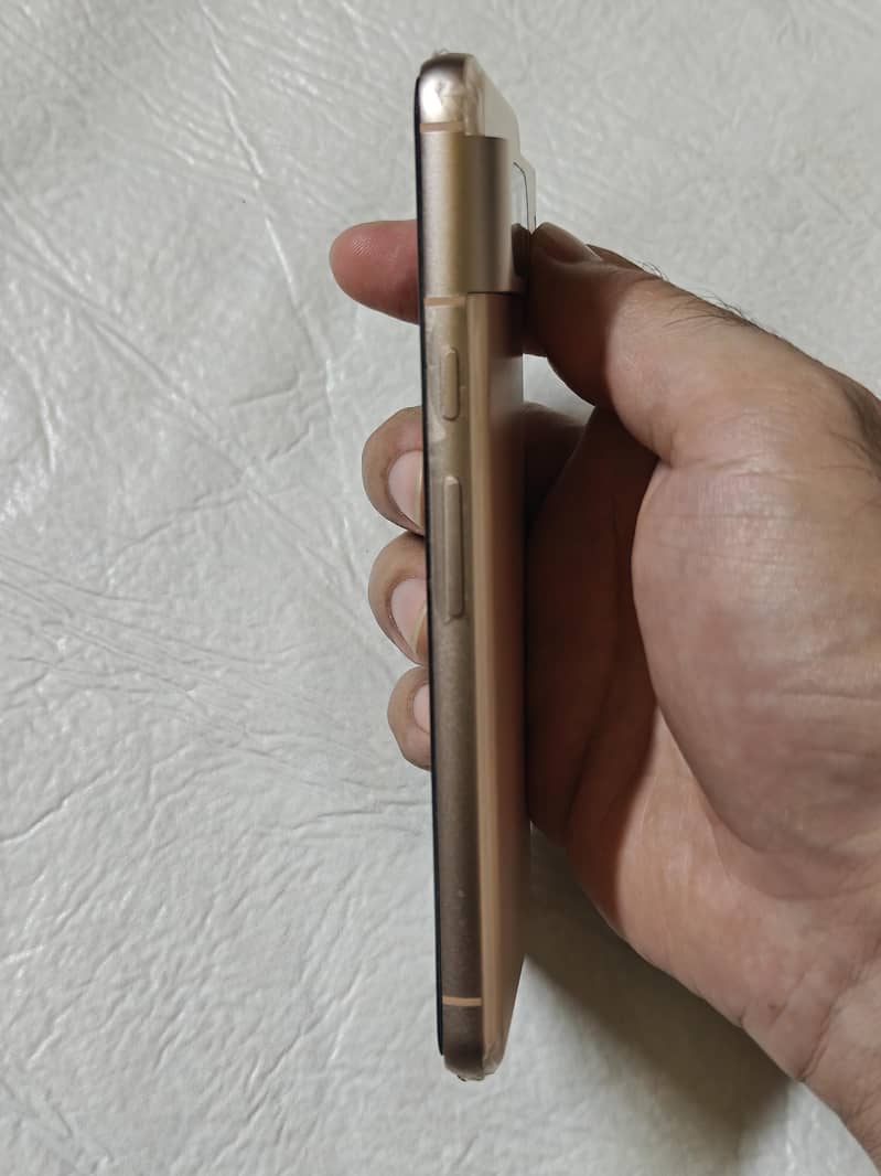 Google Pixel 8 12
