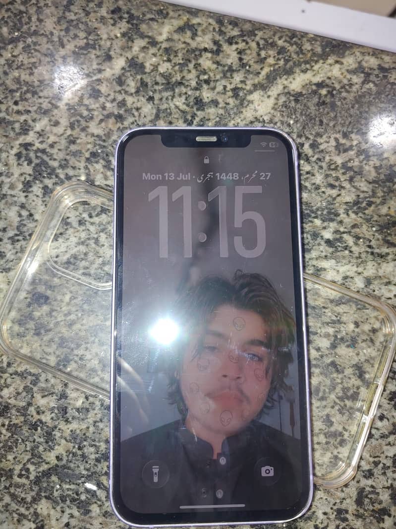 Apple iPhone 12 8