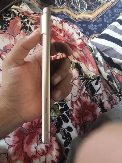 Google Pixel 8