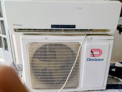 One Ton Dawalance AC for Sale