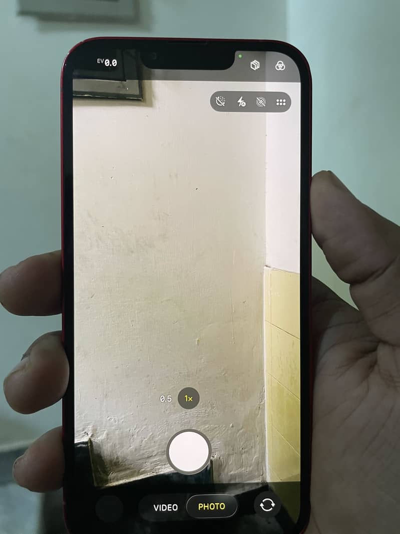 Apple iPhone 13 12