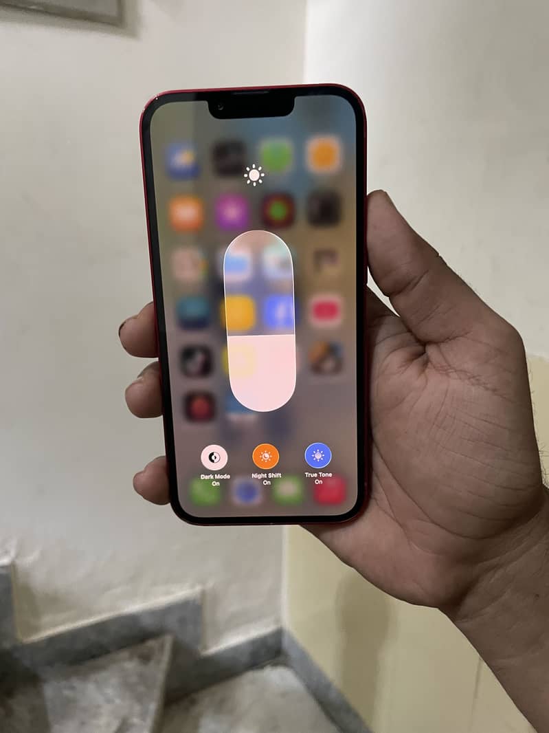 Apple iPhone 13 14