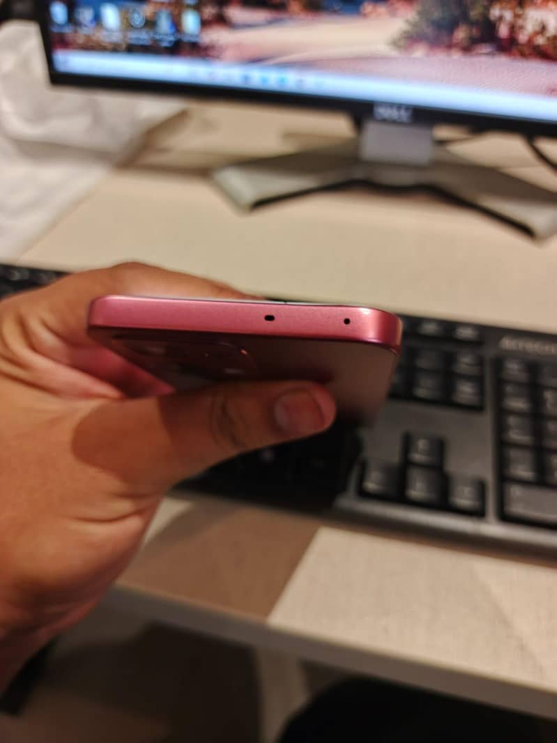 OPPO A6 pro 4