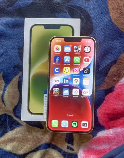 Apple iPhone 14 256 GB with box