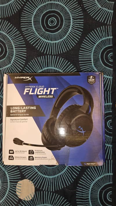 HyperX Cloud Flight Wireless Headset (PS/PC) – Good Condition