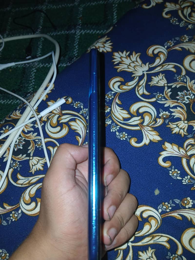 Infinix Note 8 4
