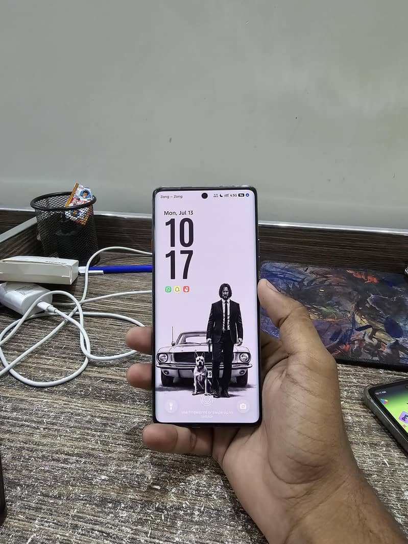 Tecno CAMON 40 Pro 1