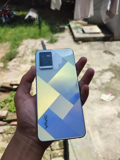 Vivo Y21