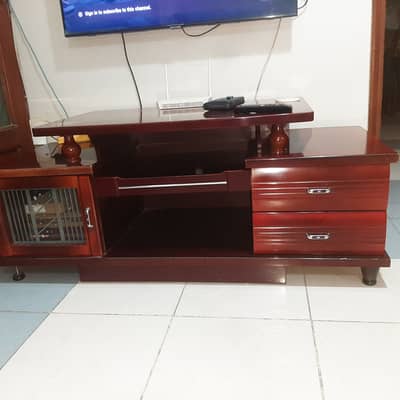 TV CONSOLE