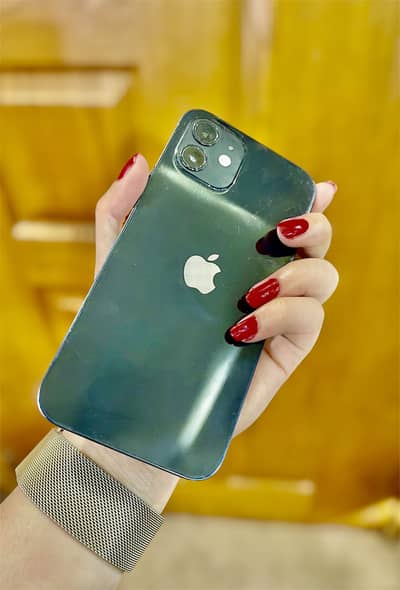 iPhone 12 64GB 77% BH Non PTA FU Face ID & True Tone Active Water Pack