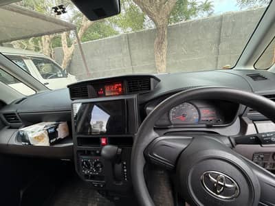 Toyota Roomy 2022