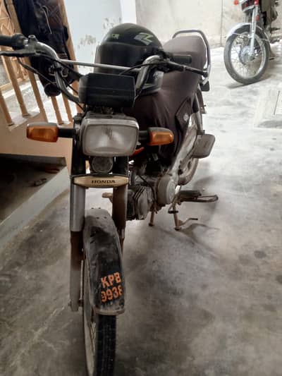 hunda 70 motorcycle