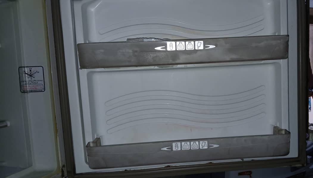 fridge 8