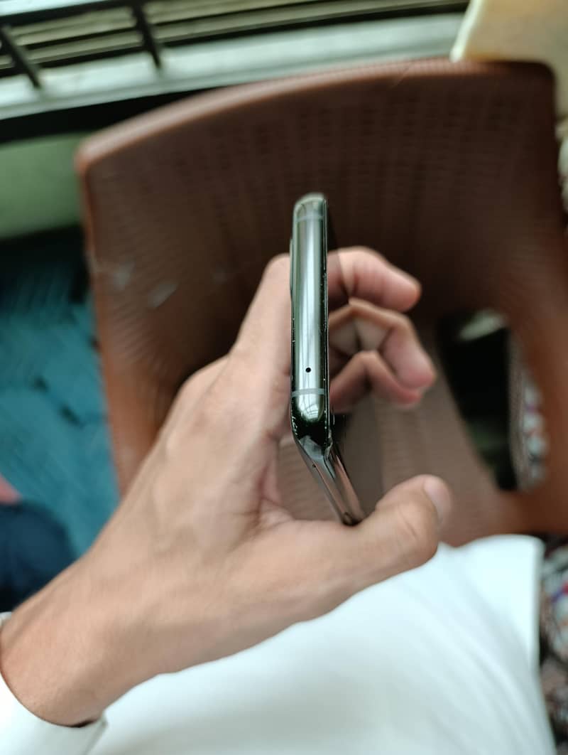 One Plus 9 Pro 4