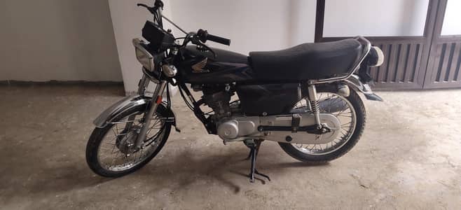 2025 model 15500 Chali hui ha