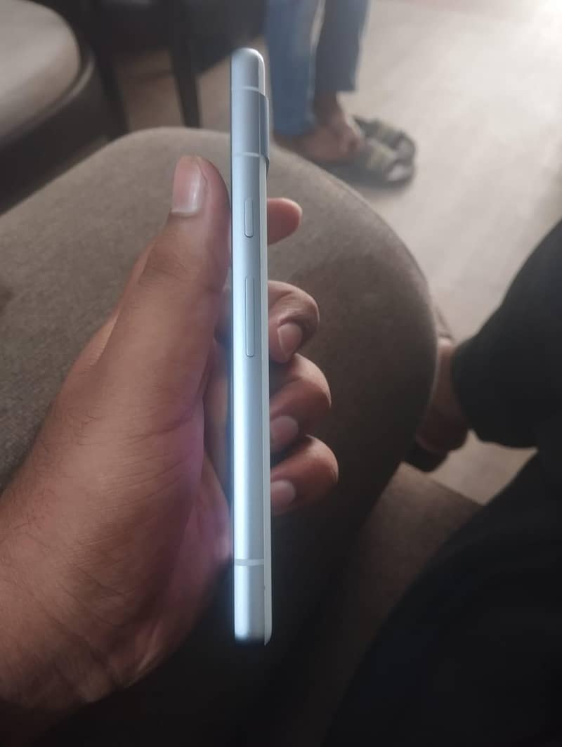 Google Pixel 7a 1