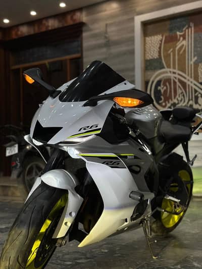 Yamaha r6