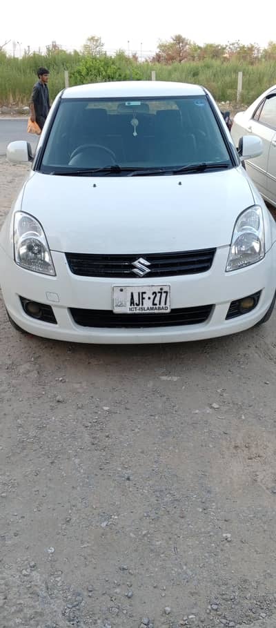sazuki sawift dlx