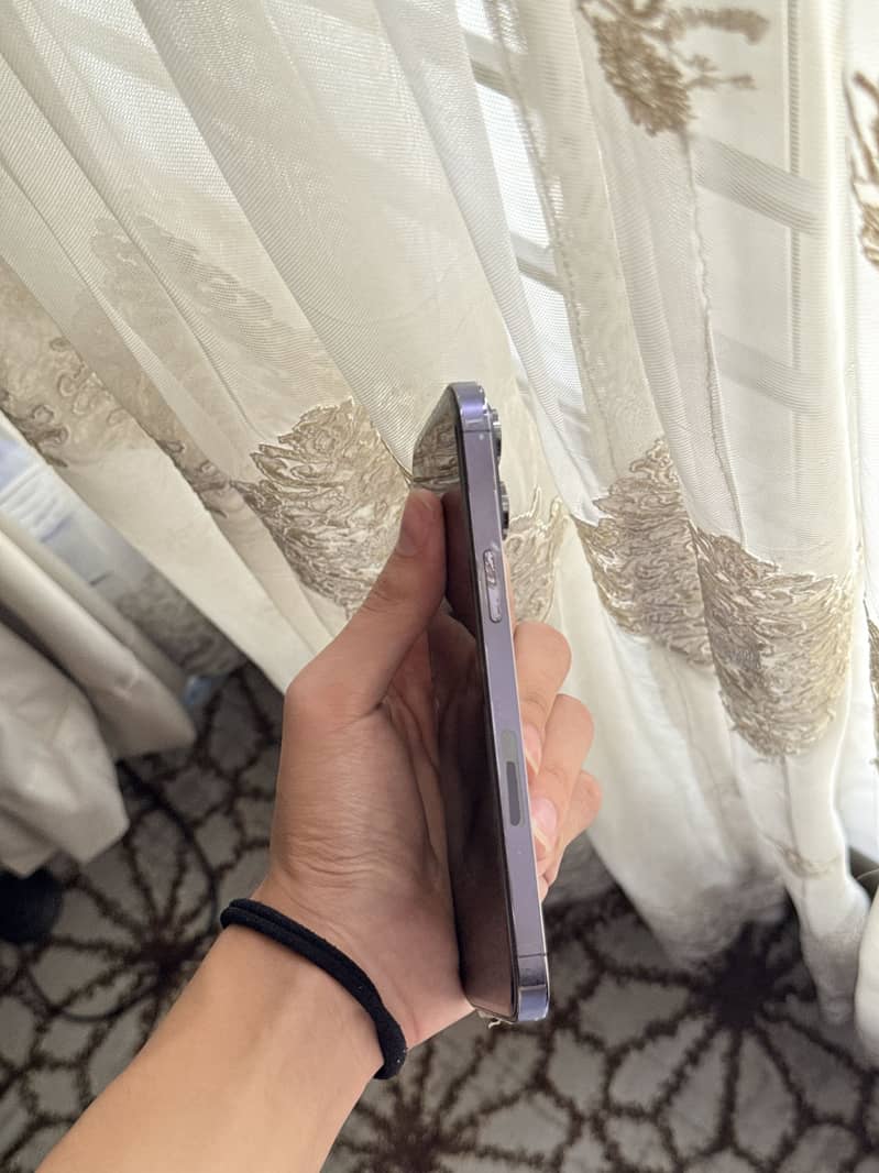Iphone 14 pro max 1