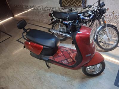 electric scooty