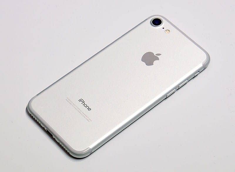 Apple iPhone 7 6