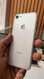 Apple iPhone 7 7