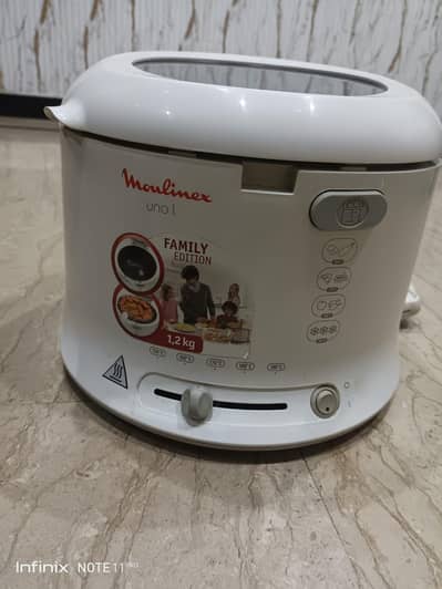 Air fryer is available for sale condition is soo good.