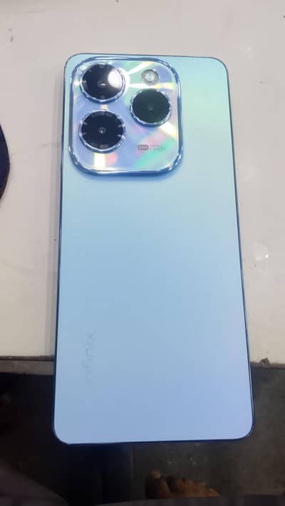 Infinix Hot 40