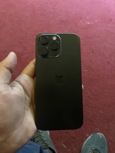 Apple iPhone 16 Pro Max fu