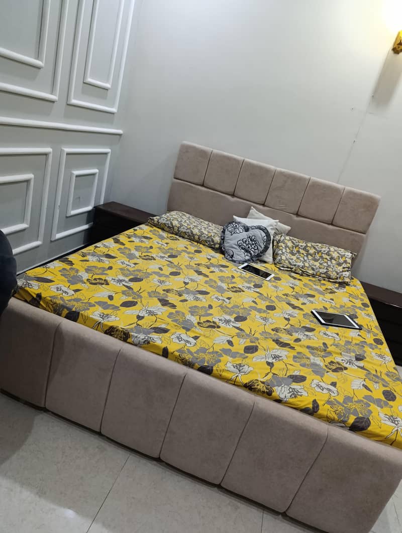 Beautiful Bed 0