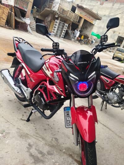 Honda cb 150f