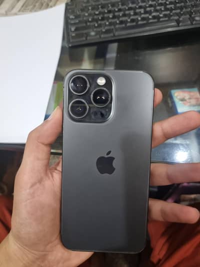 Apple iPhone 15 Pro Max