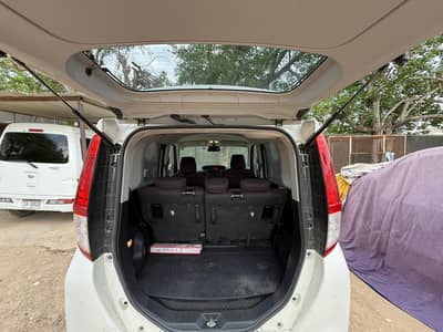 Toyota Roomy 2022
