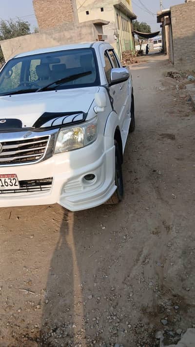 Toyota Hilux 2013
