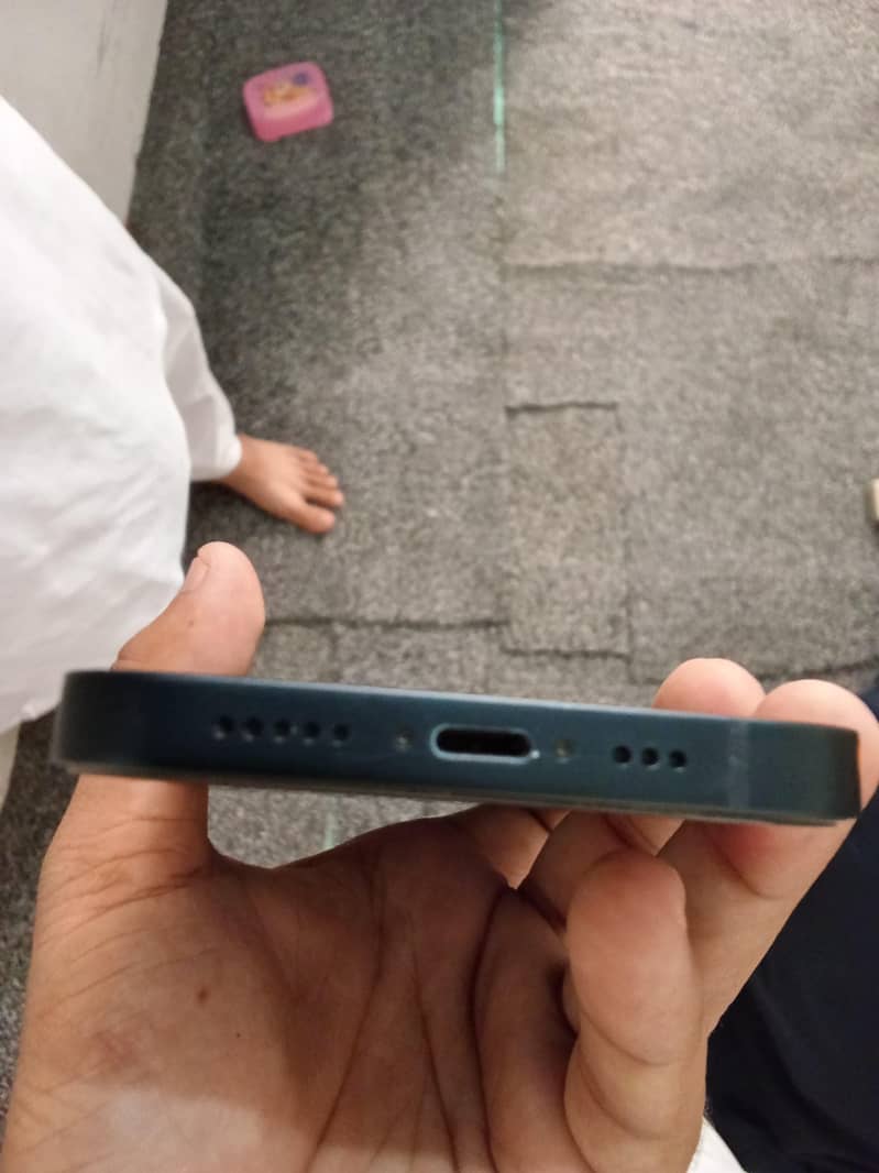 Apple iPhone 14 6