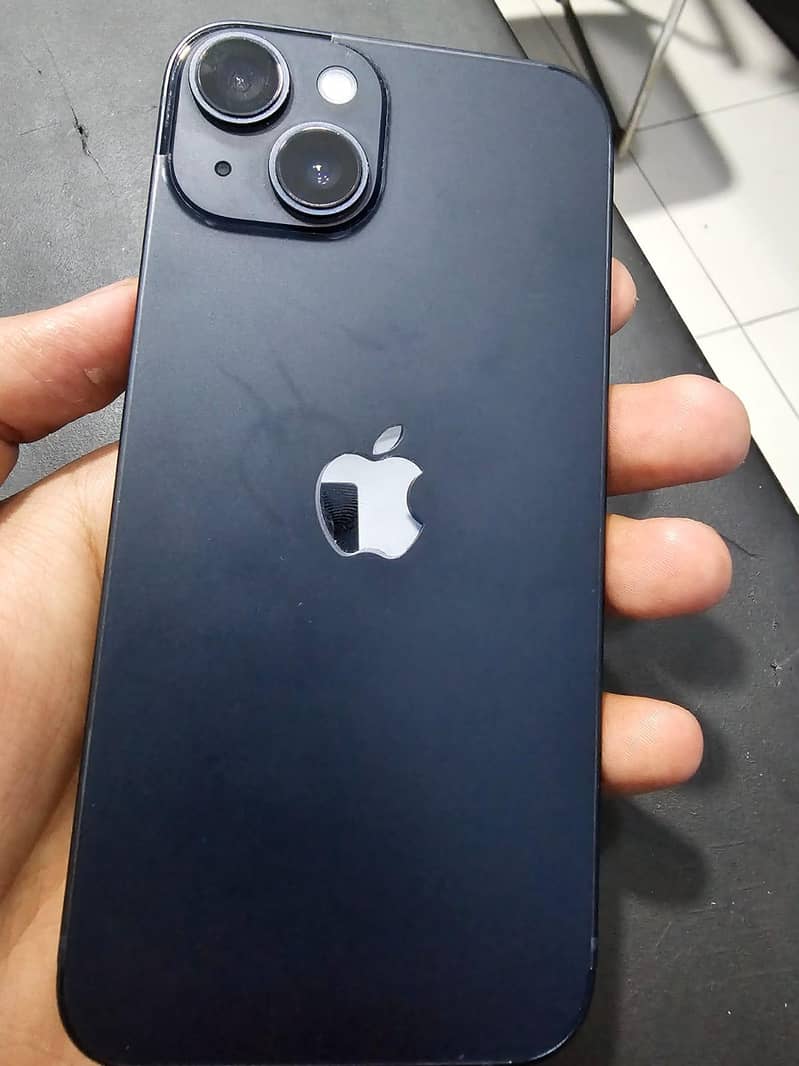 Apple iPhone 14 4