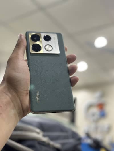 Infinix Note 40 pro