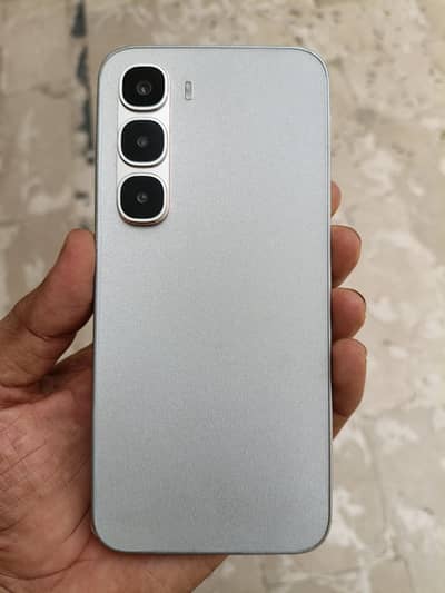 Infinix Hot 60 Pro