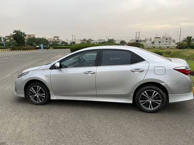 Toyota Corolla Altis 2021