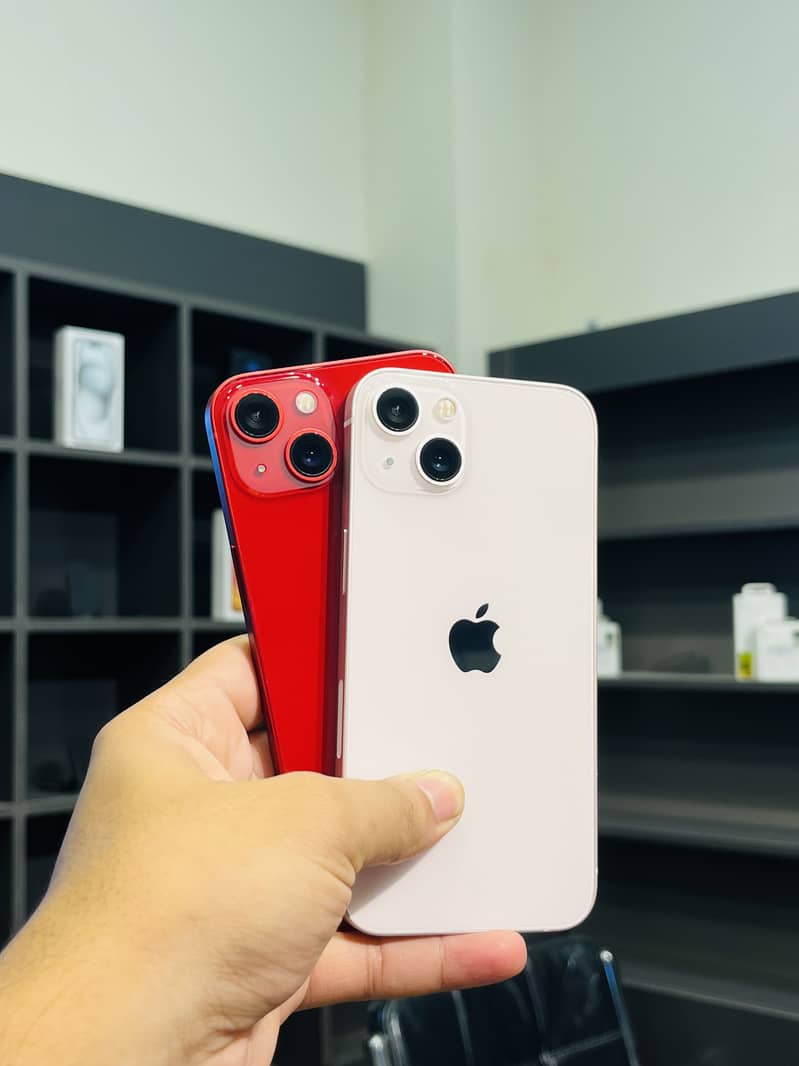 Apple iPhone 13 3