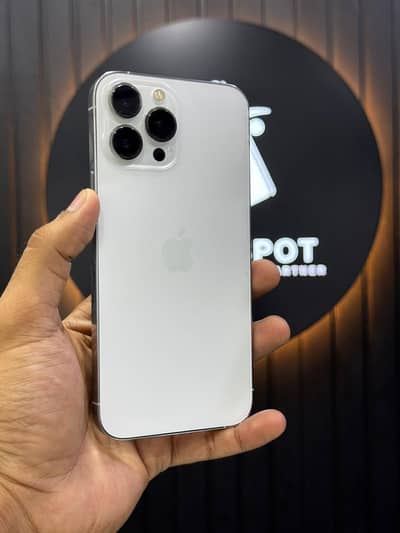 iPhone 13 pro max 1024 GB PTA-APPROVED Water pack