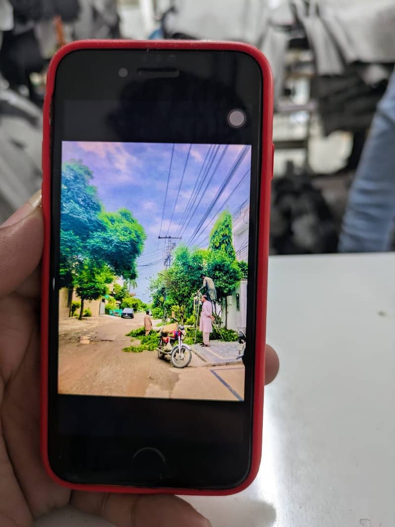 Apple iPhone 8 8
