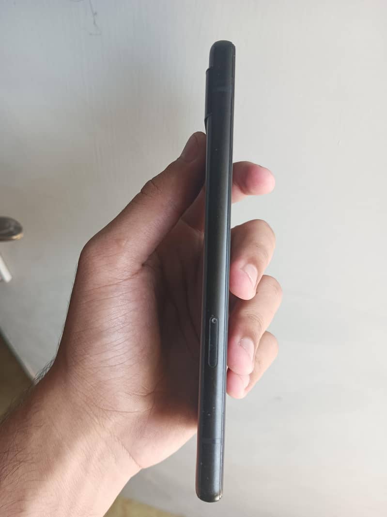 Google Pixel 6a 4
