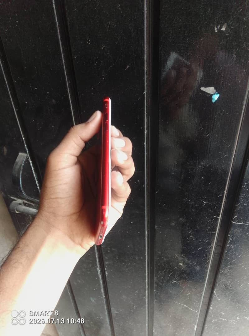 Apple iPhone 7 2