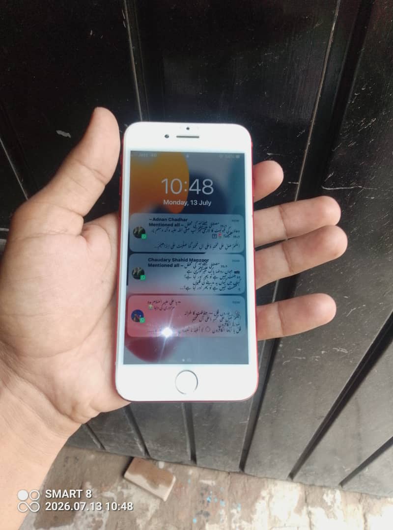 Apple iPhone 7 4