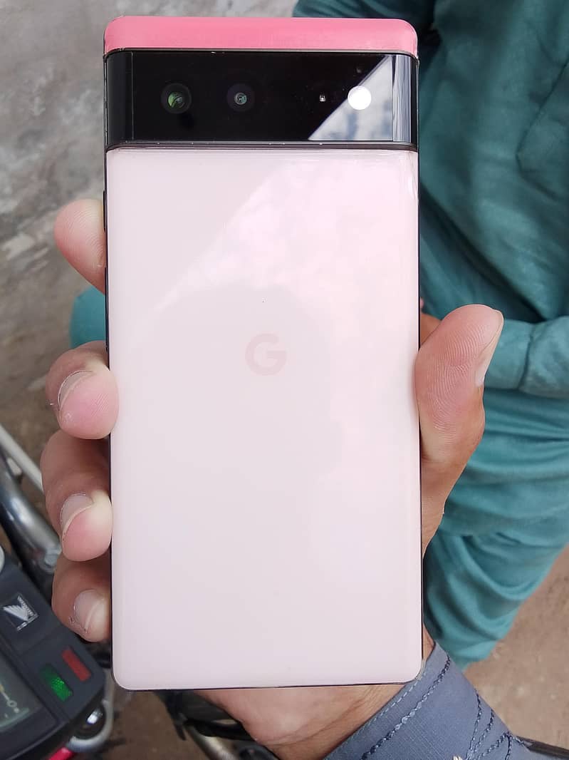 Google Pixel 6 0