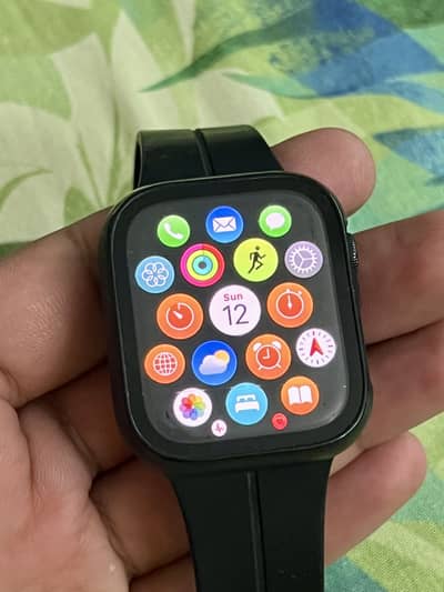 iWatch series 8 Black 45mm sealed