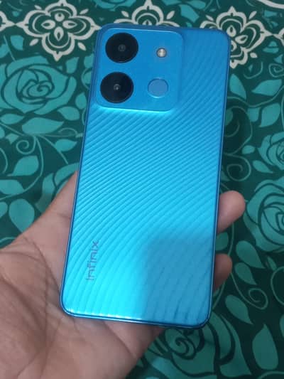 Infinix Smart 7 4+3 GB ram 64 storage