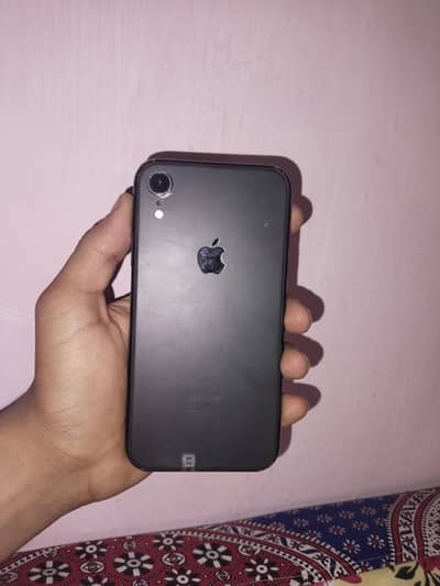 Apple iPhone XR